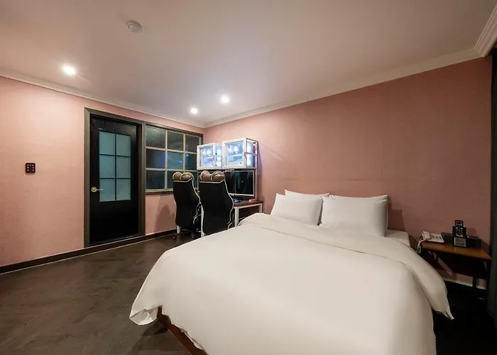 Sadang Film Hotel